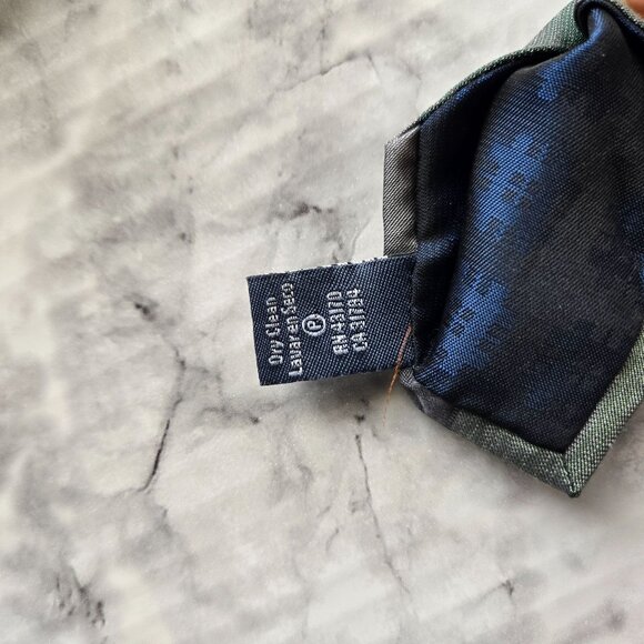 Ryan Seacrest Distinction Striped Neck Tie Gray & Green Silk Blend - Picture 3 of 4